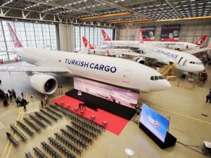 THY, ilk Boeing 777 kargo uçağını teslim aldı