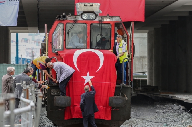 Ahmet Arslan, Gebze-Halkalı Banliyö Hattı'nda galerisi resim 8