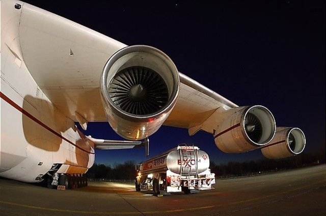 Dünyanın en büyük kargo uçağı galerisi resim 22