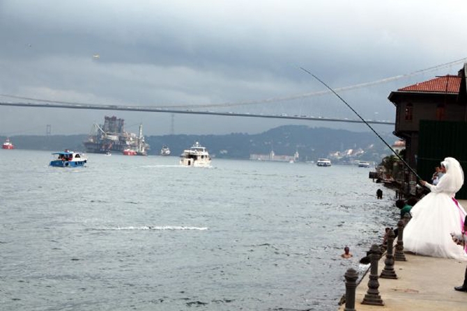 Dev petrol arama platformu İstanbul Boğazı'ndan geçti galerisi resim 10