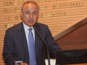 İMEAK DTO Nisan ayı toplantısında Metin Kalkavan'dan Şadan Kalkavan