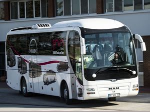 Türkiye'nin ilk "güneş otobüsü" yollarda