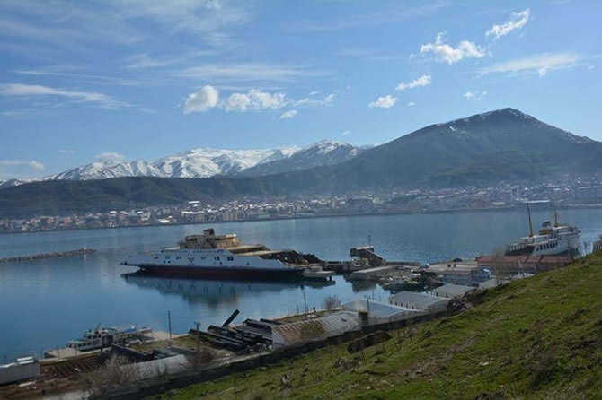 Türkiye’nin en büyük feribotu Van’da galerisi resim 4