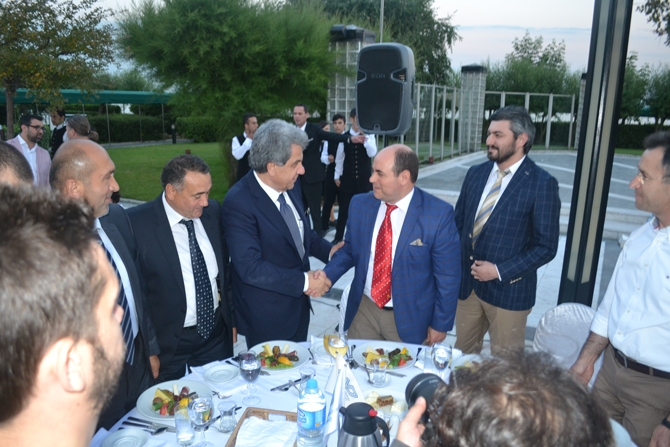 UND, üyeleriyle iftarda bir araya geldi galerisi resim 23