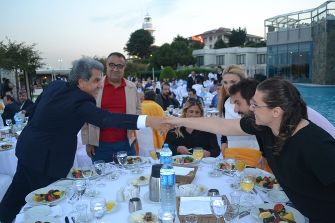 UND, üyeleriyle iftarda bir araya geldi galerisi resim 25