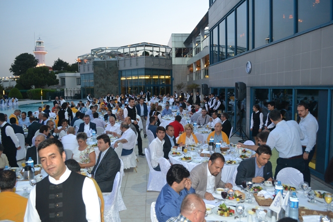 UND, üyeleriyle iftarda bir araya geldi galerisi resim 48