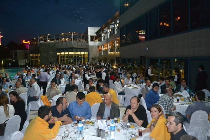 UND, üyeleriyle iftarda bir araya geldi galerisi resim 55