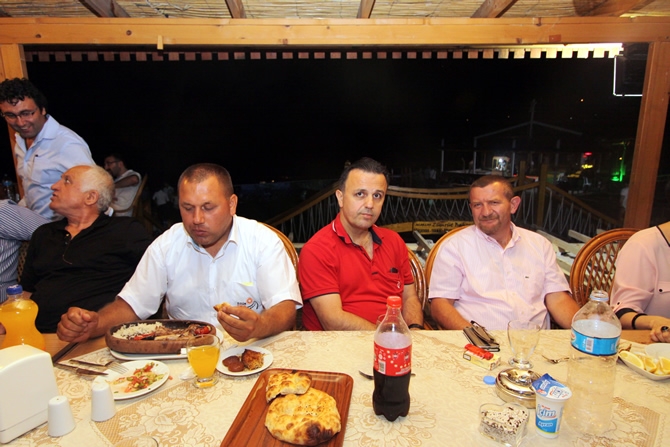 Gemi Mühendisleri iftarda bir araya geldi galerisi resim 14