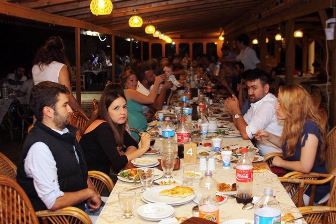 Gemi Mühendisleri iftarda bir araya geldi galerisi resim 3