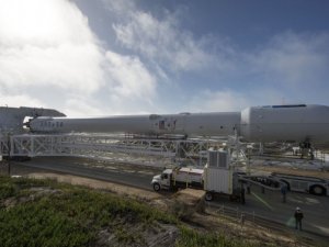 SpaceX üçüncü roketi fırlattı