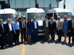Mercedes-Benz Türk’ten Sesli Turizm’e 18 adet Sprinter teslimatı