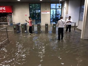 İstanbul'da bazı metro seferleri yapılamıyor