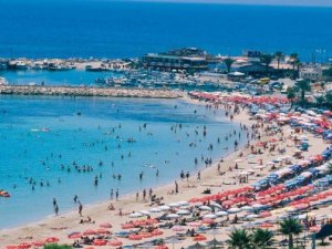 "Yavru vatan" 1,5 milyon turist bekliyor