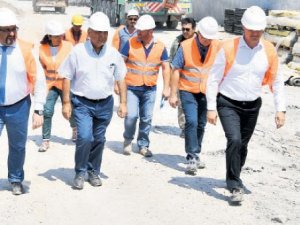 İzmir'de Mustafa Kemal Sahil Bulvarı’nda trafik ekimde yeraltına inecek