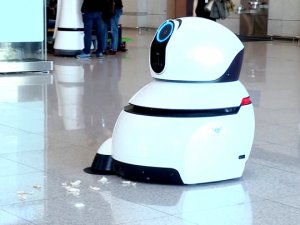 Güney Kore’nin en büyük havaalanı LG’nin robotlarına emanet