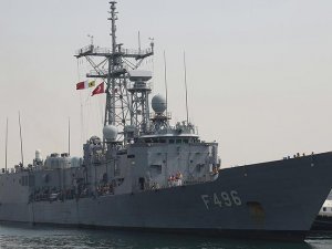 TCG Gökova Fırkateyni Hamed Limanı'na demirledi