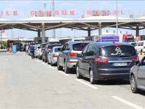 Kapıkule’de tatilcilerin dönüş yoğunluğu