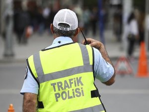 İstanbul'da kurallara uymayan sürücülerin cebi yandı