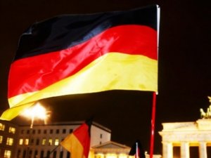 Almanya 2. çeyrekte yüzde 0.6 büyüdü