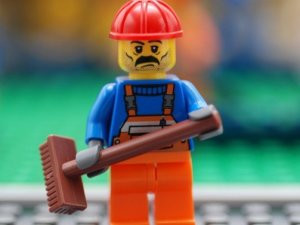 Lego, bin 400 çalışanı işten çıkarıyor