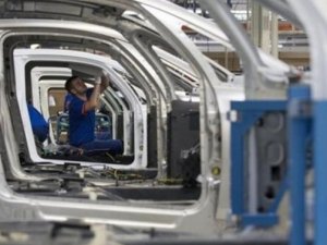Almanya imalat ve hizmet PMI beklentileri aştı