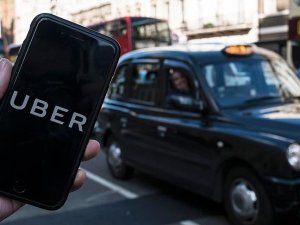 Londra'da Uber'e destek için 400 bin imza toplandı