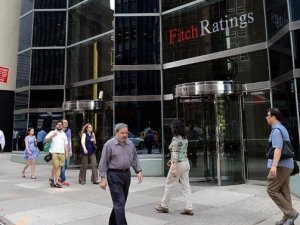 Fitch, Rusya'nın notunu teyit etti