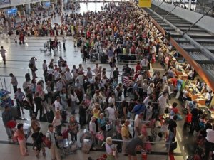 Antalya'ya gelen Rus turist sayısında tüm zamanların rekoru