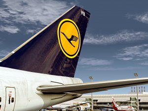 Lufthansa A380 operasyonları için bin kabin memuru alacak