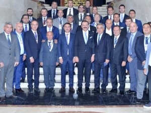 Özbekistan, Türk işadamlarını YİD projelerine çağırıyor