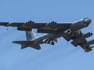 ABD, nükleer bombardıman uçaklarını hazırladı