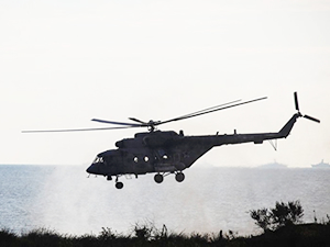 Rus helikopteri Norveç'te denize düştü