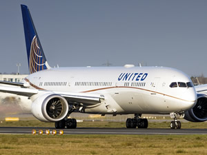 United Airlines uçağı dünyanın en uzun kesintisiz uçuşunu gerçekleştirdi