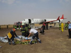 Şanlıurfa Havalimanı'nda yangın tatbikatı yapıldı