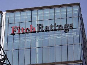 Fitch'ten Türkiye'ye 'döviz riski' uyarısı