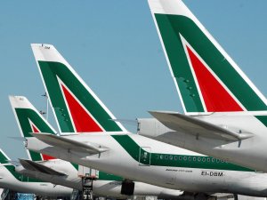 Lufthansa'dan Alitalia'ya 250 milyon euroluk teklif yapıldı