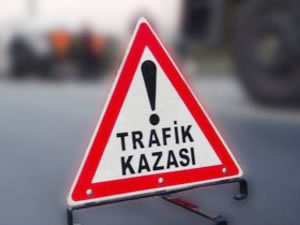 TEM'de kaza meydana geldi, trafik durdu