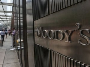 Moody's Hindistan'ın notunu yükseltti