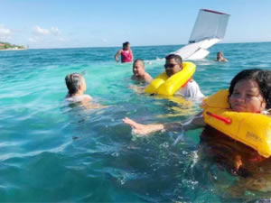 Belize Başbakan'ını taşıyan uçak düştü