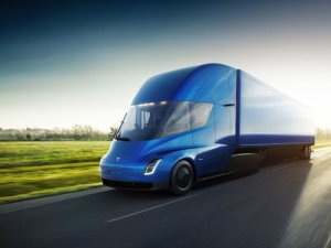 Tesla Semi Truck için ilk siparişler geldi