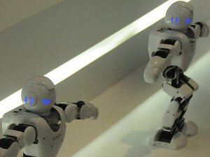 Robotlar 800 milyona yakın kişiyi işsiz bırakabilir