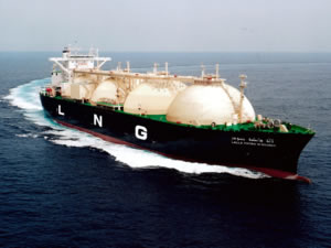 "ABD'nin LNG ihracı Asya'ya yöneldi"