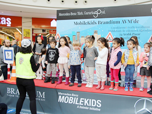 Mercedes-Benz Türk’ün MobileKids Trafik Eğitim Projesi, çocuklarla buluştu