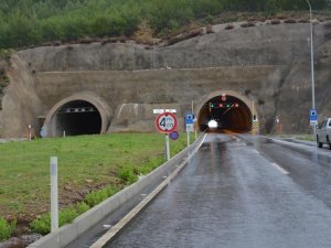 Akdeniz Sahil Yolu Projesi ilerliyor