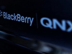 BlackBerry'nin işletim sistemi sürücüsüz otomobilleri çalıştıracak