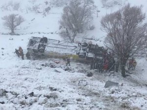 Muş'ta yolcu otobüsü devrildi: 6 ölü