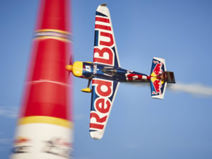 Red Bull Air Race Abu Dhabi’de başlıyor