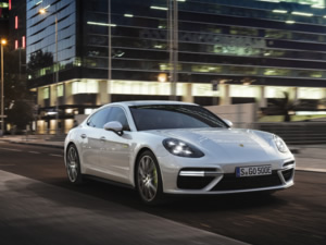 Porsche elektromobiliteye 6 milyar euro’dan fazla yatırım yapacak