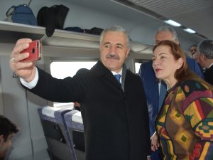 Ahmet Arslan Doğu Ekspresi ile yolculuk yaptı