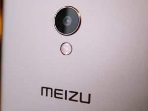 Meizu 15 Plus!